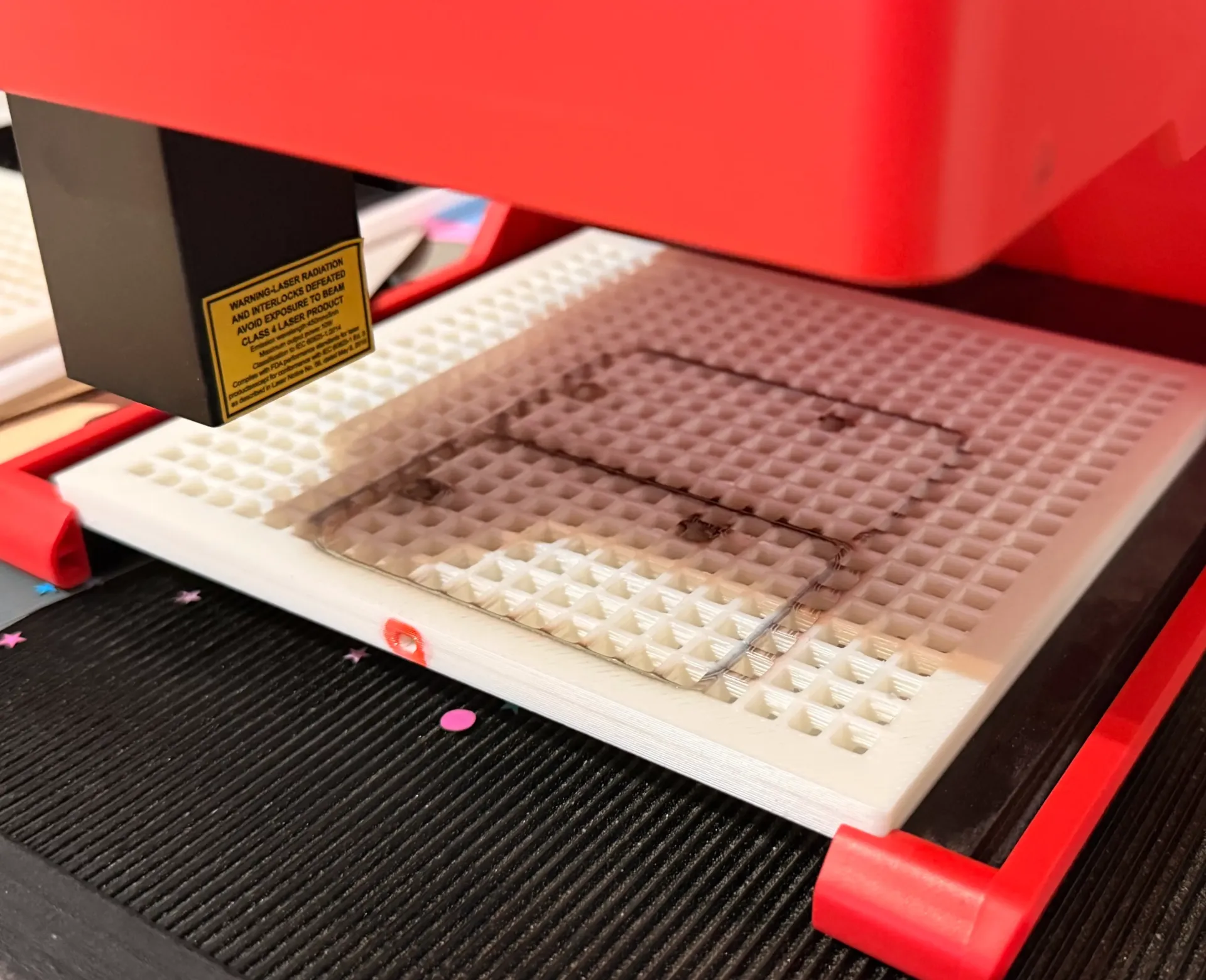 file - Grid for Laser Pixi